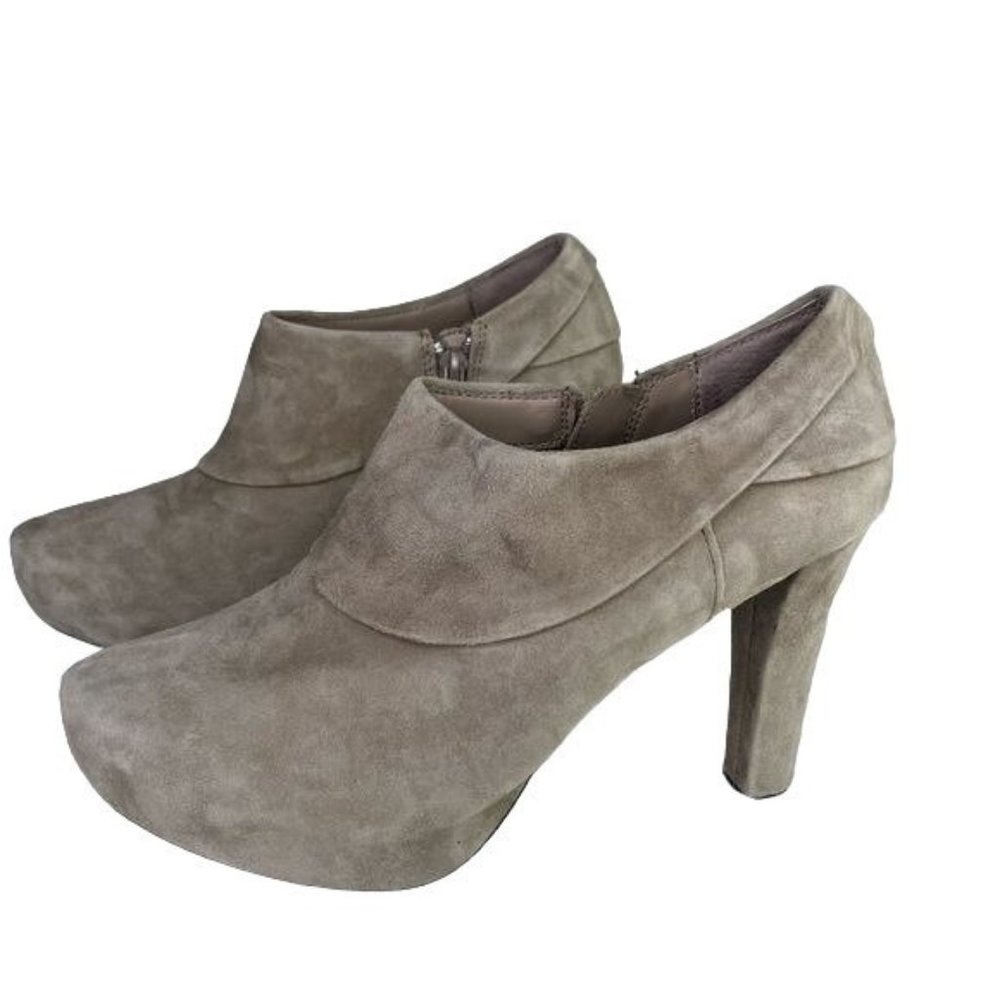Metoo ladies leather booties gray size 8M